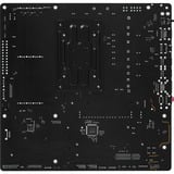 ASRock 90-MXBR8-A0UAYZ 